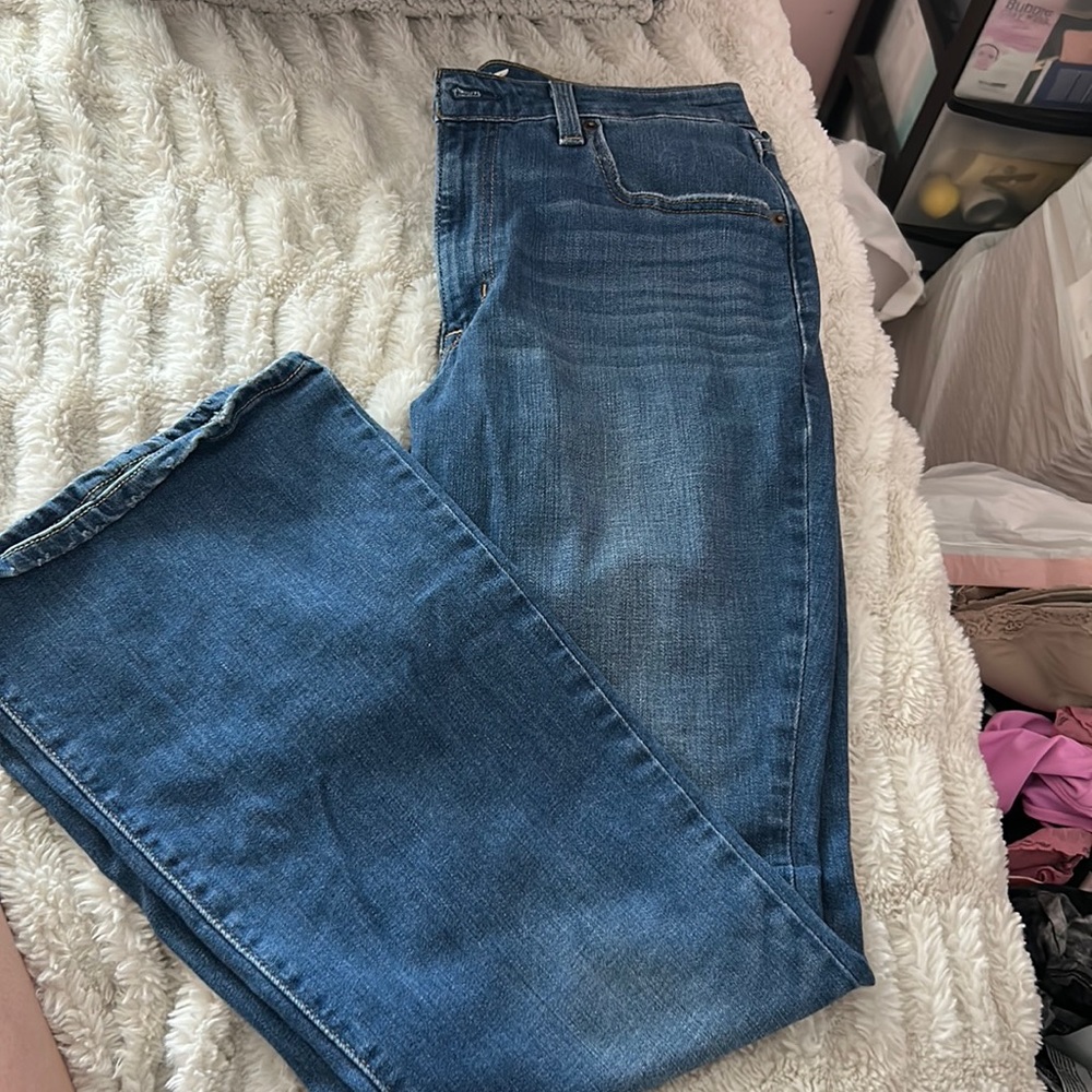 726 Flare Levi jeans